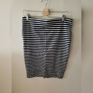 H&M pencil skirt